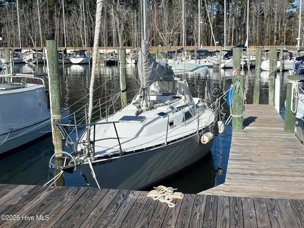 $47,000 | 33 Pecan Grove, Unit SLIP # 33, Oriental, NC 28571