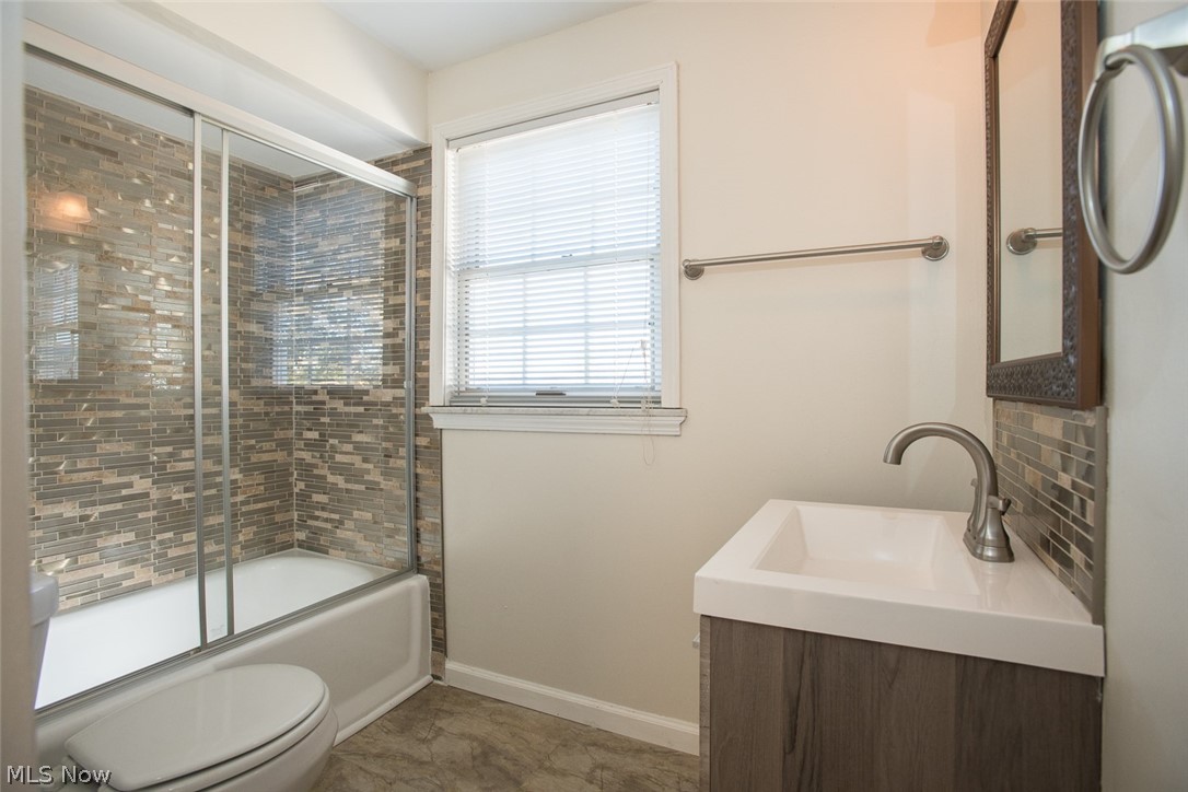 3630 Lindholm Road Cleveland, OH 44120 - Photo 17 of 28 Gallery Image 17