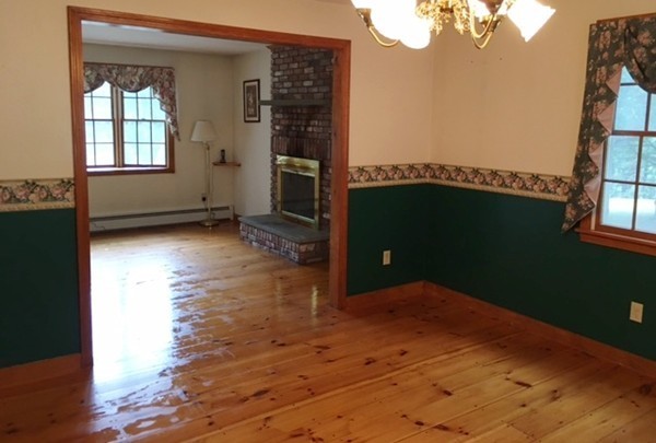 332 East County Road Rutland, MA 01543 - Photo 4 of 20