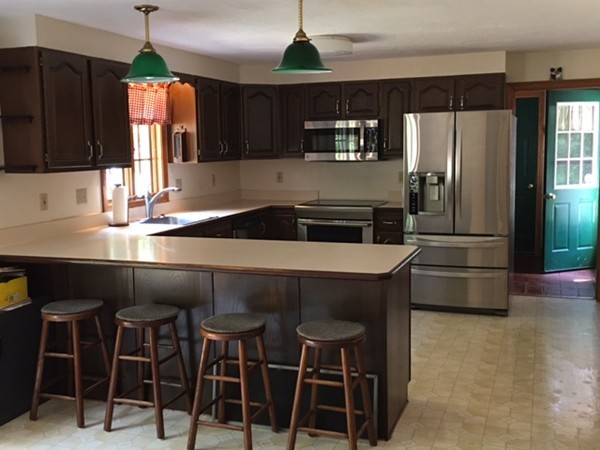 332 East County Road Rutland, MA 01543 - Photo 8 of 20