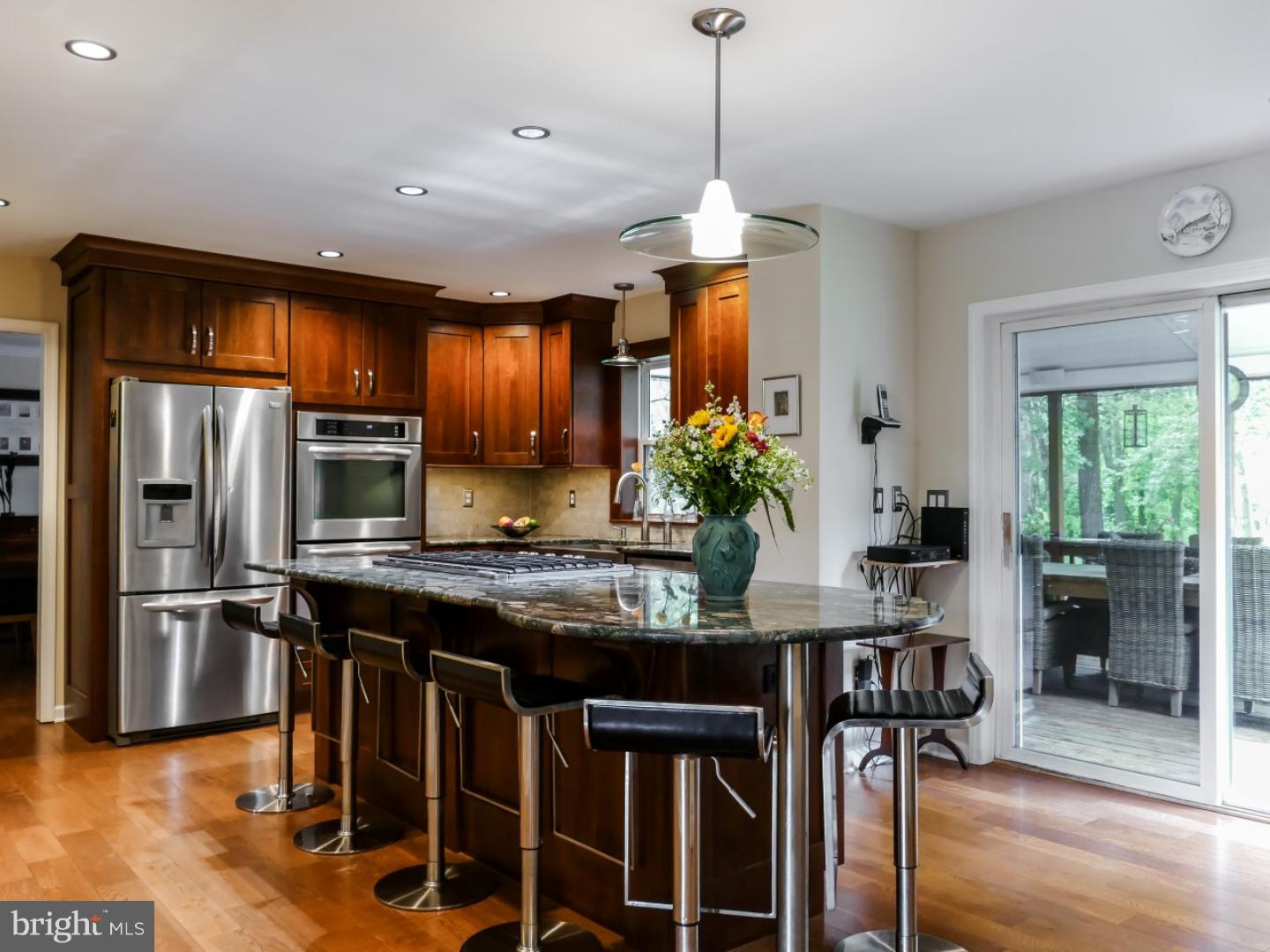 237 Woodland Road Newtown, PA 18940 - Photo 2 of 24