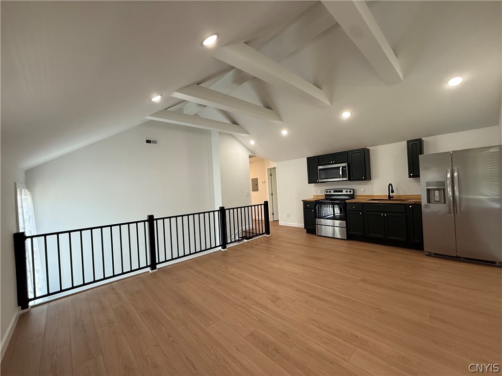 7409 Collamer Road Manlius, NY 13057 - Photo 4 of 19 Gallery Image 4