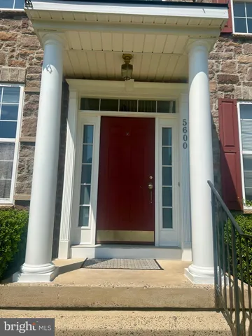 a view of entrance gate of the building