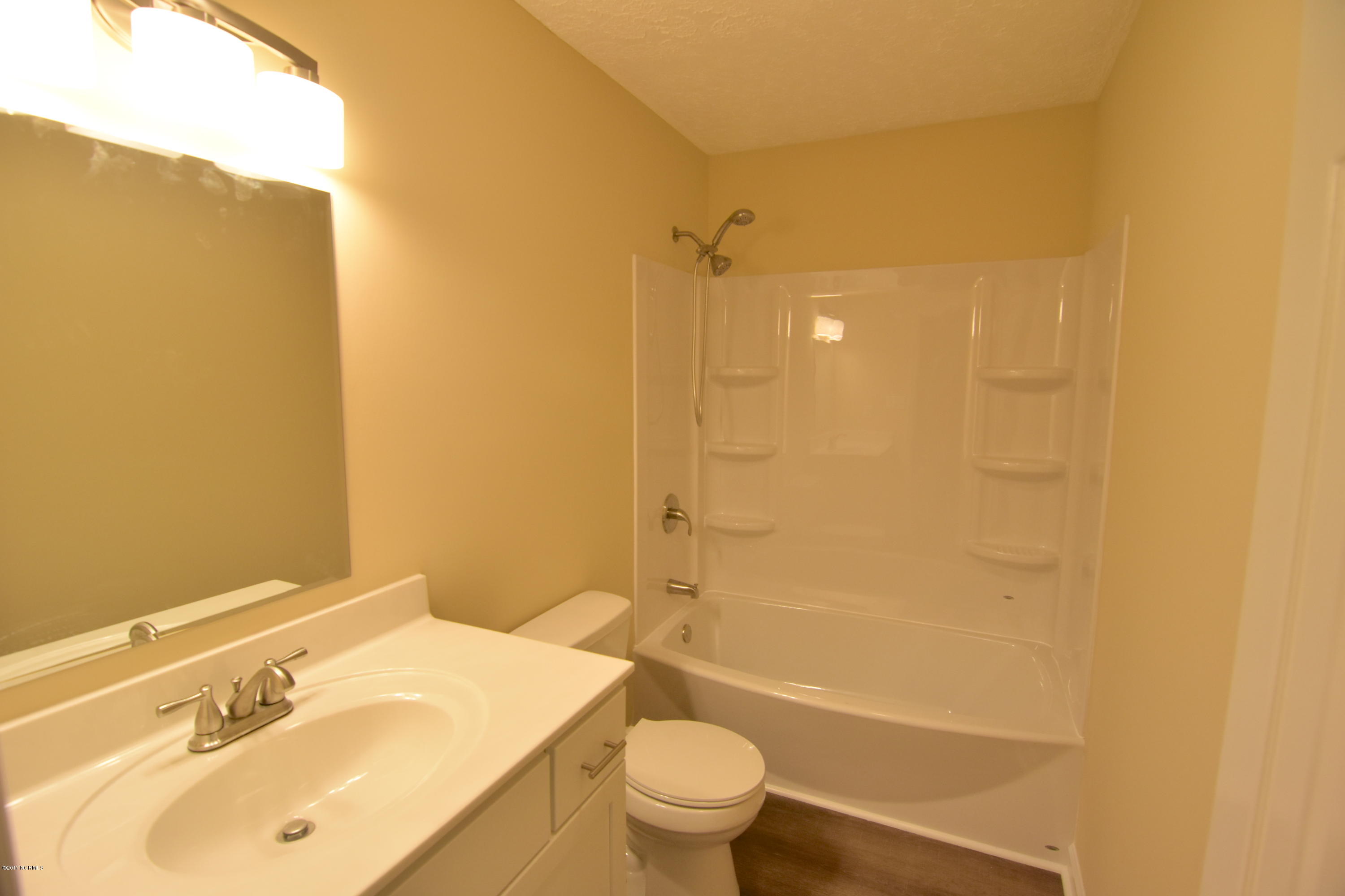 215 Manchester Road Havelock, NC 28532 - Photo 25 of 34 DSC_3707