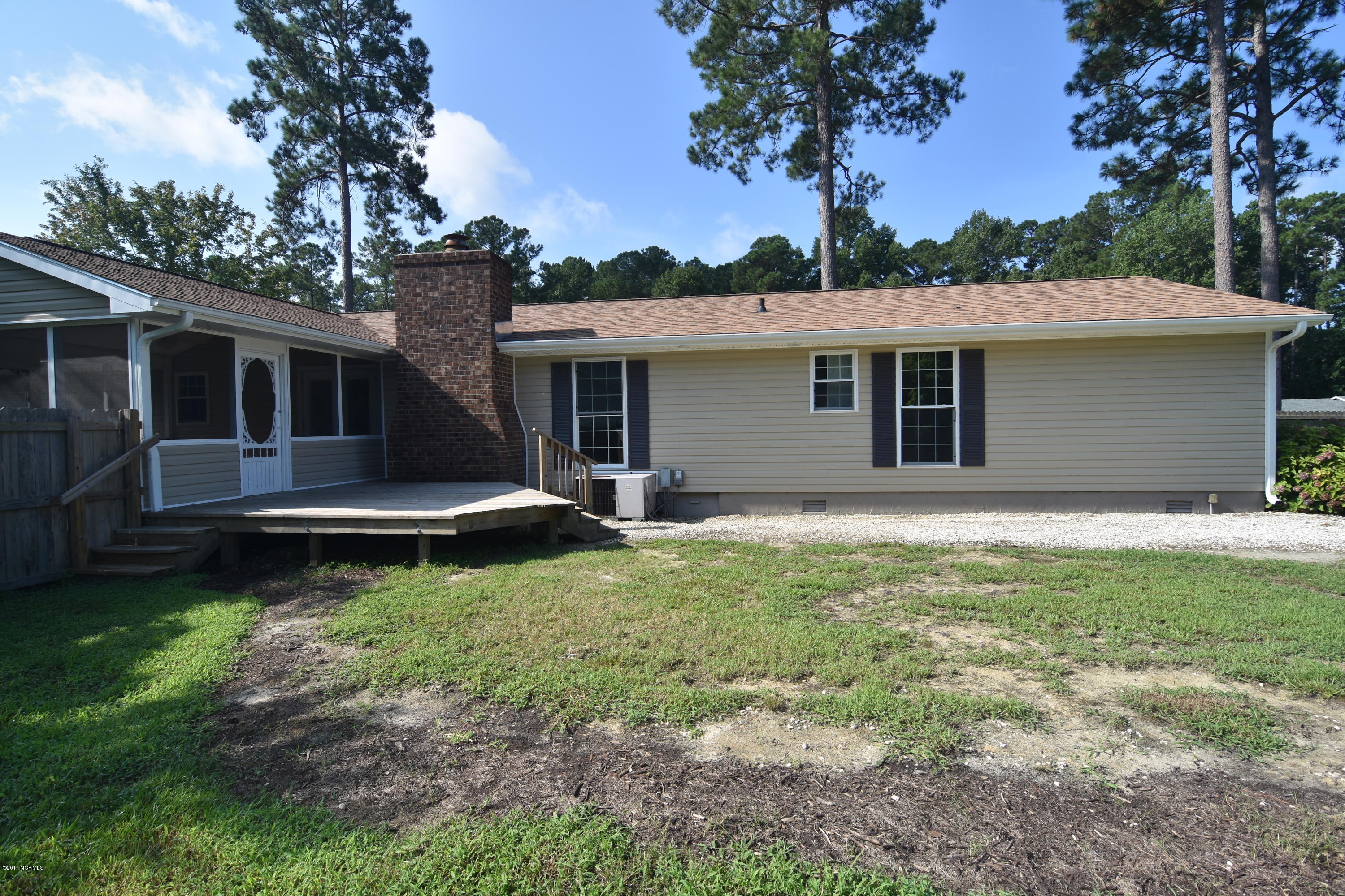 215 Manchester Road Havelock, NC 28532 - Photo 29 of 34 DSC_3744