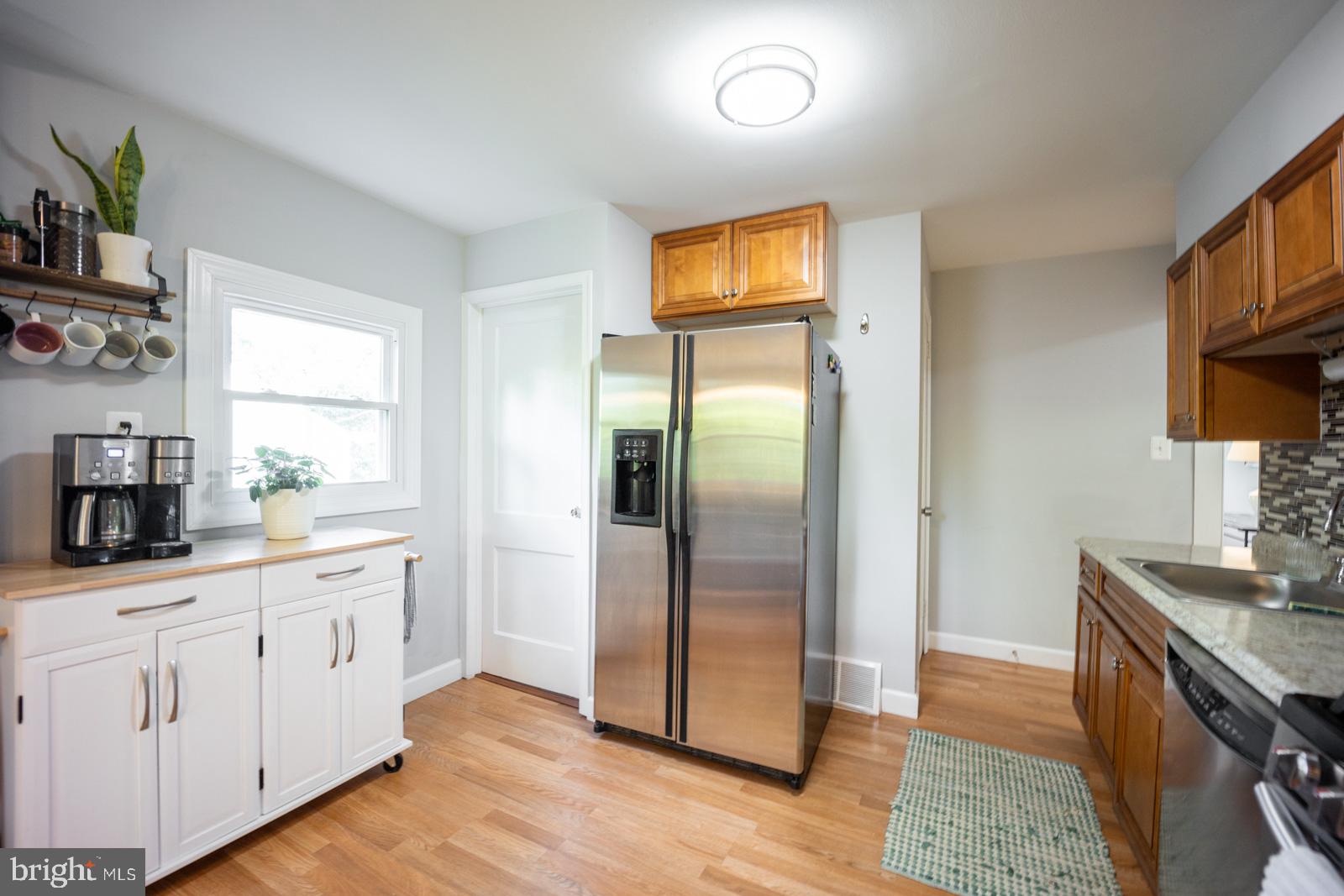 4510 Furman Road Rockville, MD 20853 - Photo 14 of 47 Kitchen