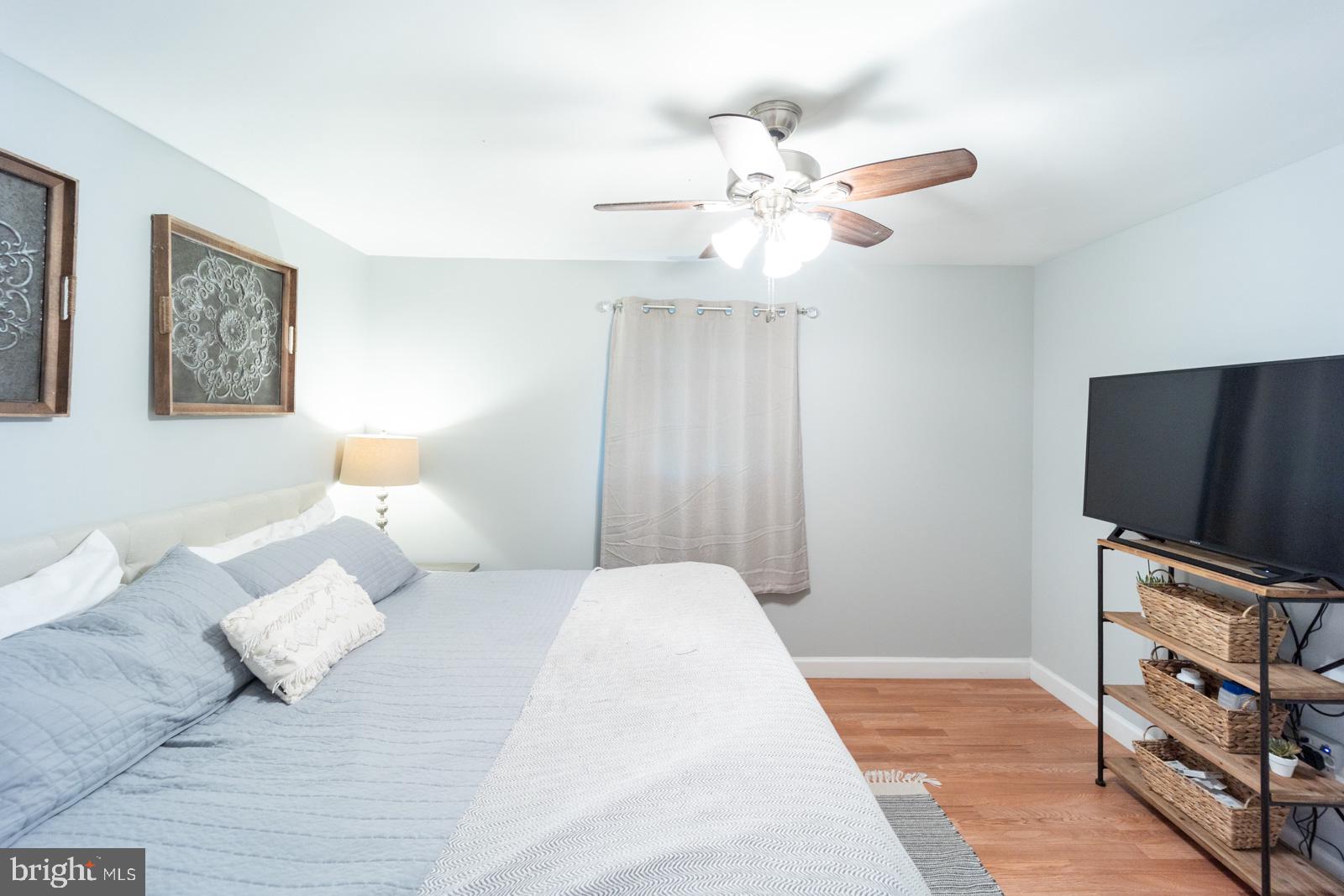 4510 Furman Road Rockville, MD 20853 - Photo 20 of 47 2nd main floor bedroom