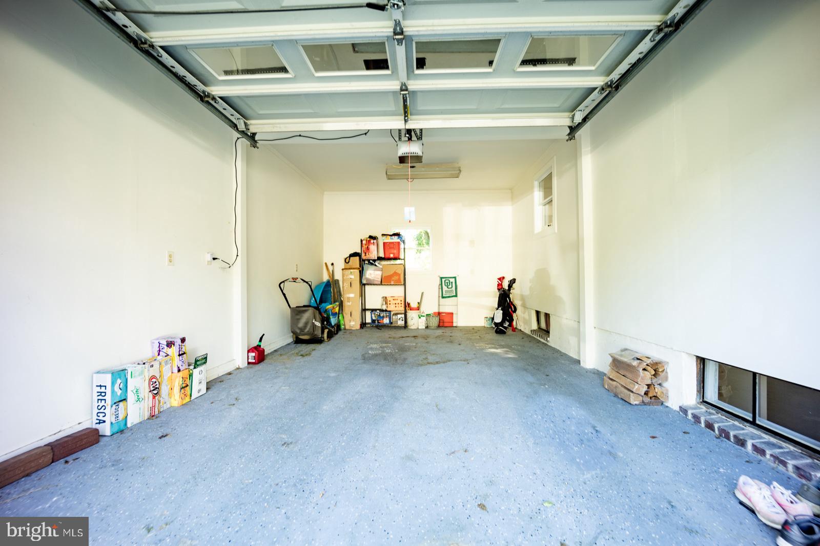 4510 Furman Road Rockville, MD 20853 - Photo 3 of 47 Garage
