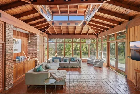 $2,175,000 | 1239 43rd Avenue North, St. Petersburg, FL 33703