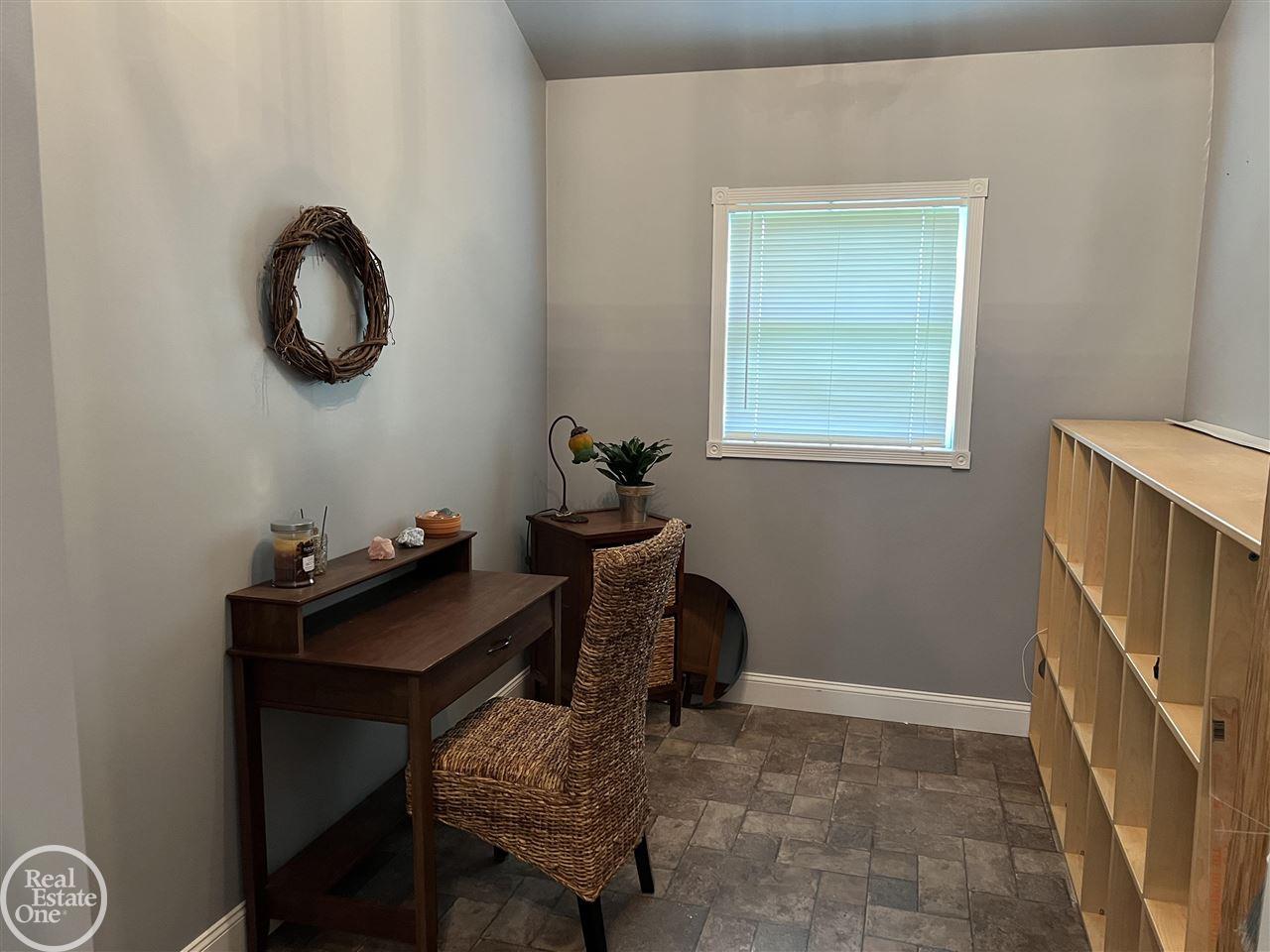 2629 Rubbins Road Howell, MI 48843 - Photo 32 of 63 50075302-31.JPG