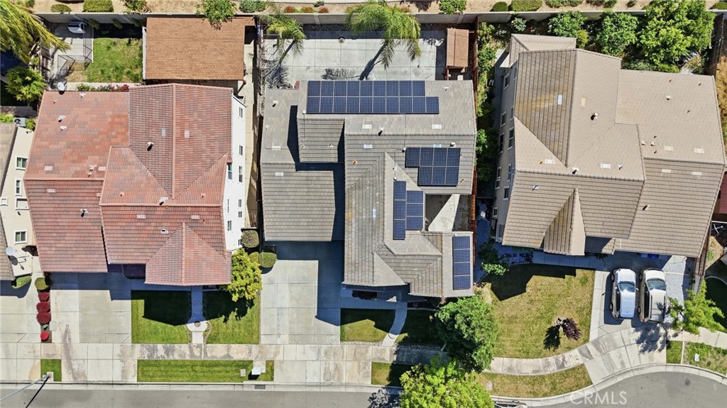 4822 Durant Way Merced, CA 95348 - Photo 40 of 48 an aerial view of houses with outdoor space