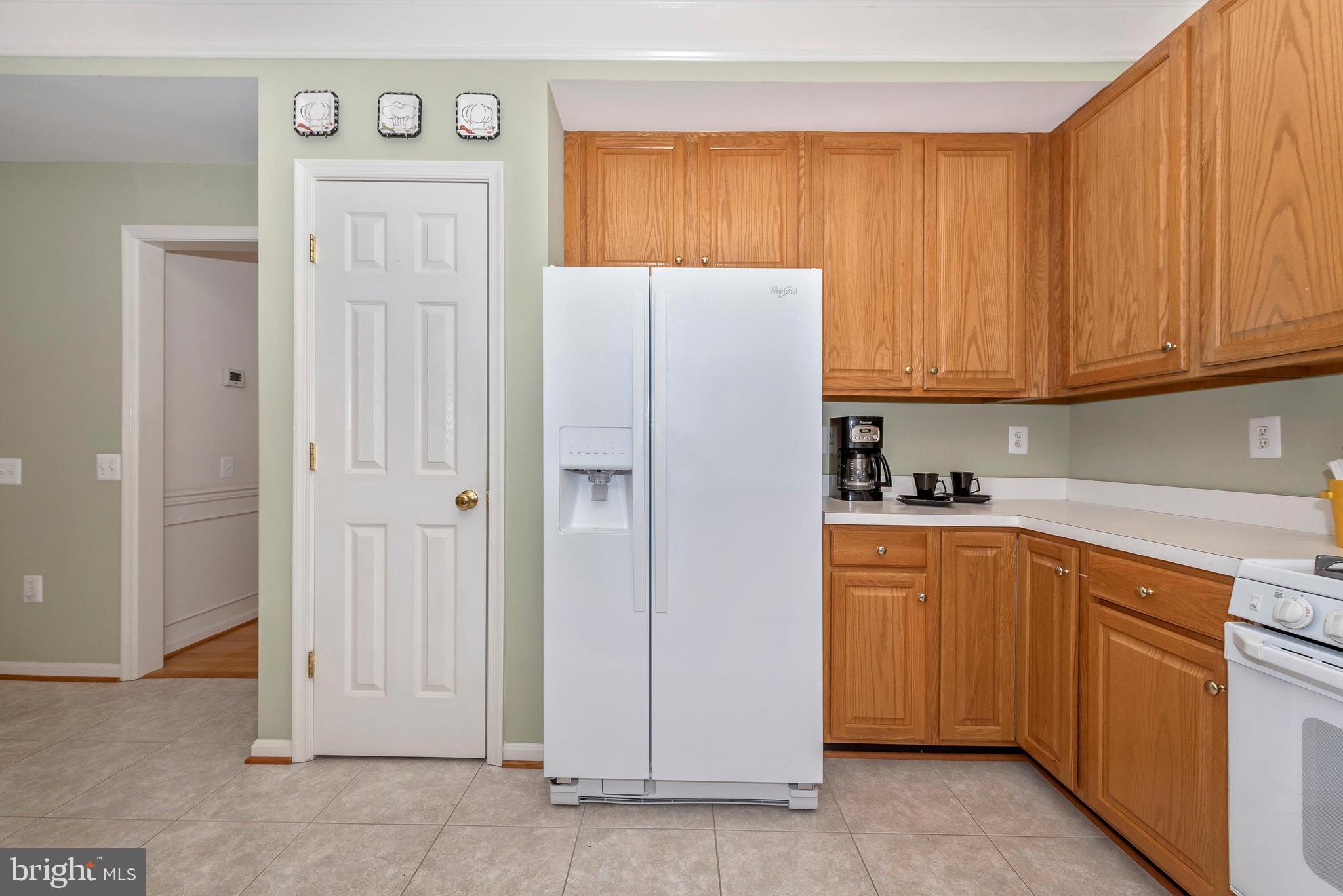 11237 Country Club Road New Market, MD 21774 - Photo 11 of 48 Kitchen Pantry