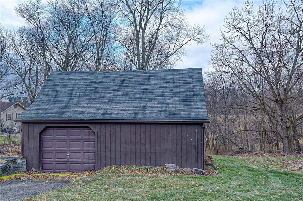1318 Oakridge Road McDonald, PA 15057 - Photo 24 of 25 a backyard of a house