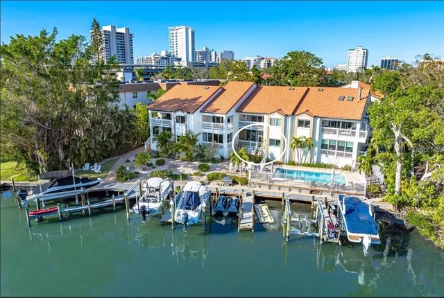 $994,000 | 862 Hudson Avenue, Unit 862, Sarasota, FL 34236