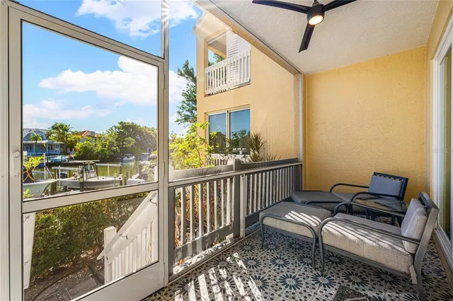 $994,000 | 862 Hudson Avenue, Unit 862, Sarasota, FL 34236