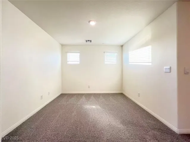 $2,200 | 436 Larksong Avenue, Henderson, NV 89011