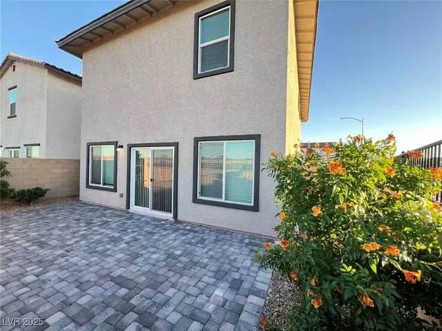$2,200 | 436 Larksong Avenue, Henderson, NV 89011