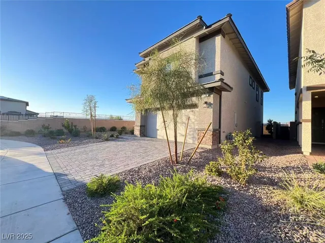 $2,200 | 436 Larksong Avenue, Henderson, NV 89011