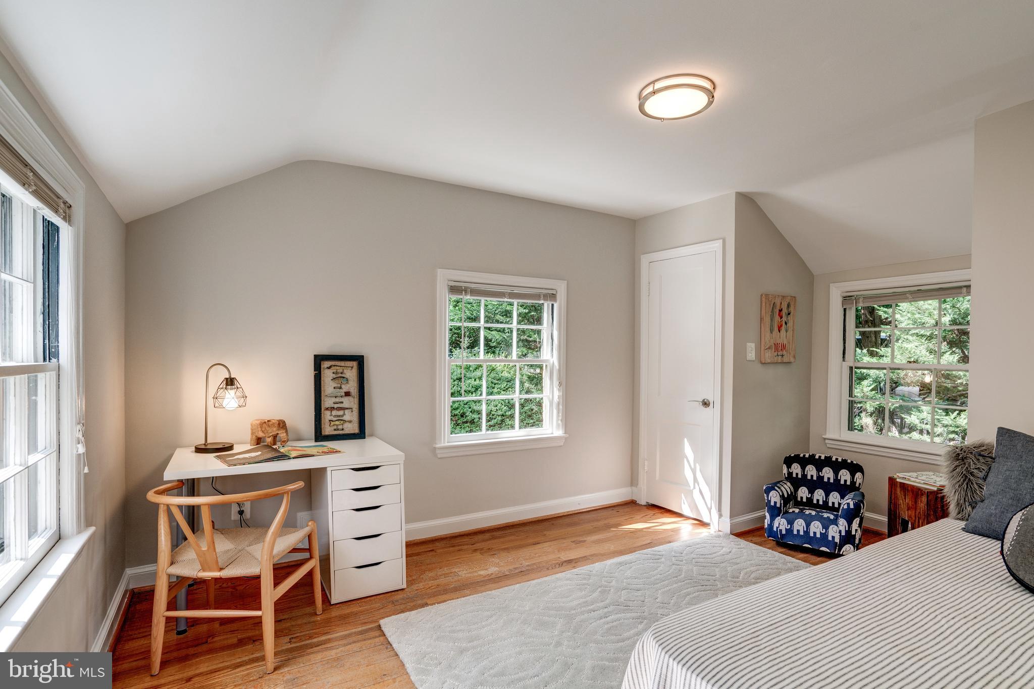 5916 Ramsgate Road Bethesda, MD 20816 - Photo 32 of 49 Third bedroom, three exposures!