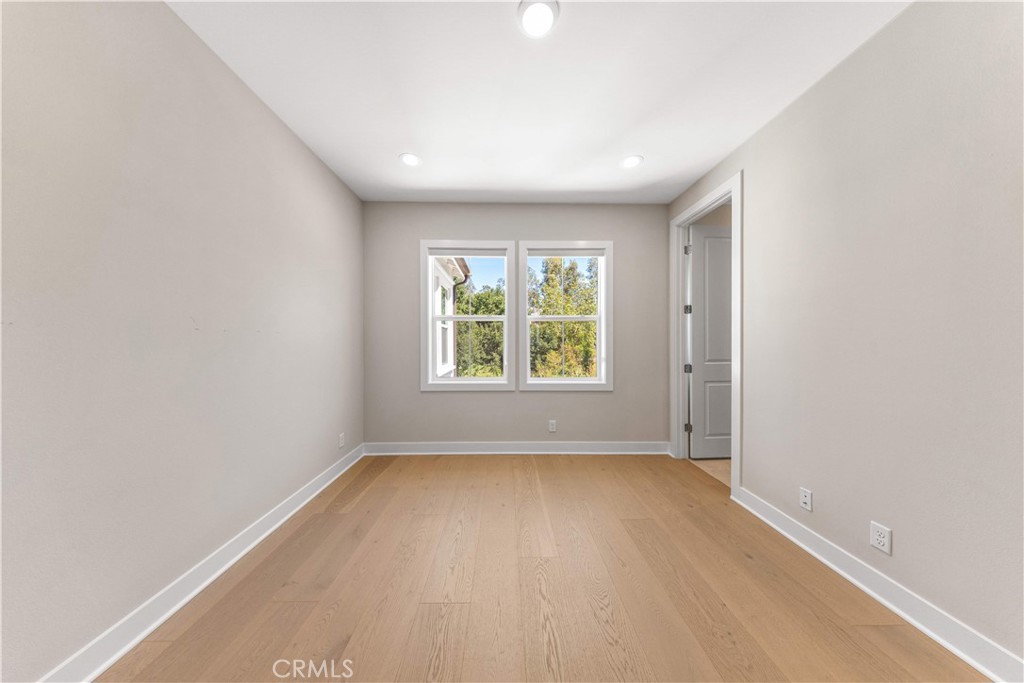 400 Riverbend Lake Forest, CA 92630 - Photo 30 of 52 Gallery Image 30