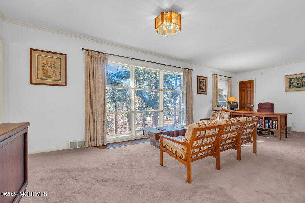 244 Heyers Mill Road Colts Neck, NJ 07722 - Photo 3 of 27 LR
