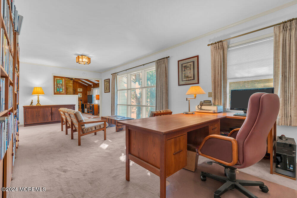 244 Heyers Mill Road Colts Neck, NJ 07722 - Photo 4 of 27 LR2