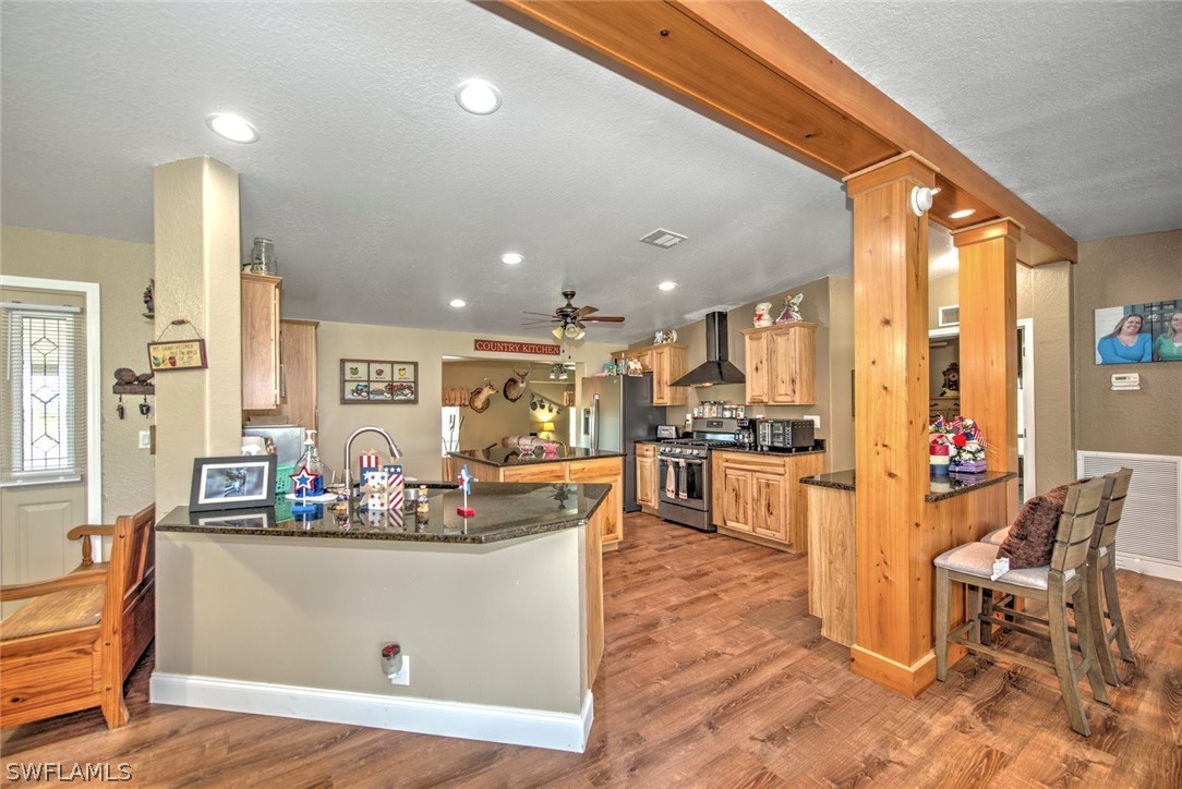 48473 Bermont Road Punta Gorda, FL 33982 - Photo 8 of 32 Gallery Image 8