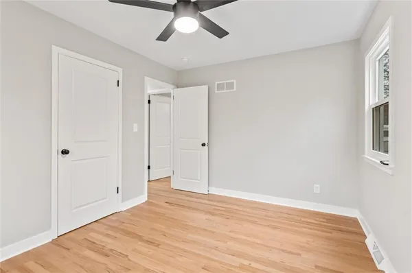$320,000 | 9501 Grand Avenue, Kansas City, MO 64114