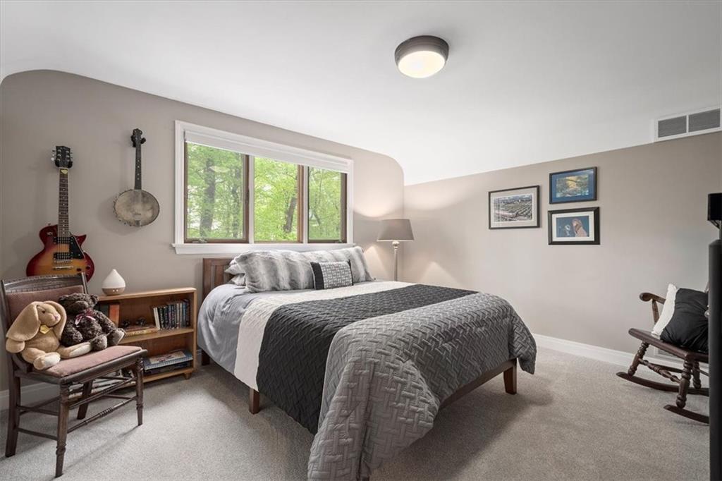 560 Sugar Camp Road Venetia, PA 15367 - Photo 29 of 31 Gallery Image 29