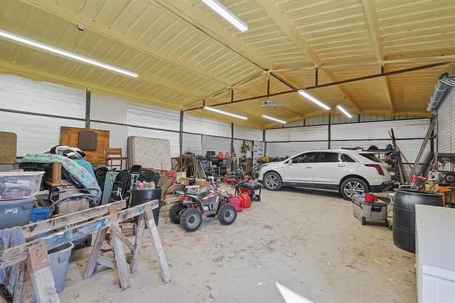 $1,500,000 | 1161 Lynn Creek Road, Jacksboro, TX 76458