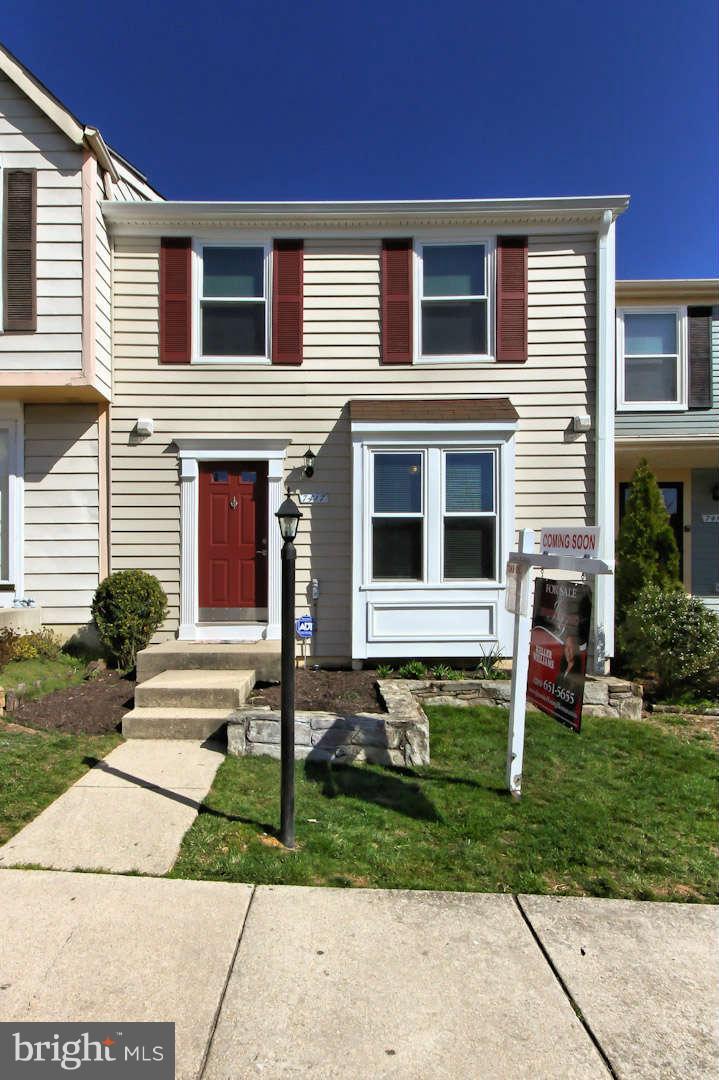 7417 Aspenpark Road Lorton, VA 22079 - Photo 1 of 30 Exterior (Front)