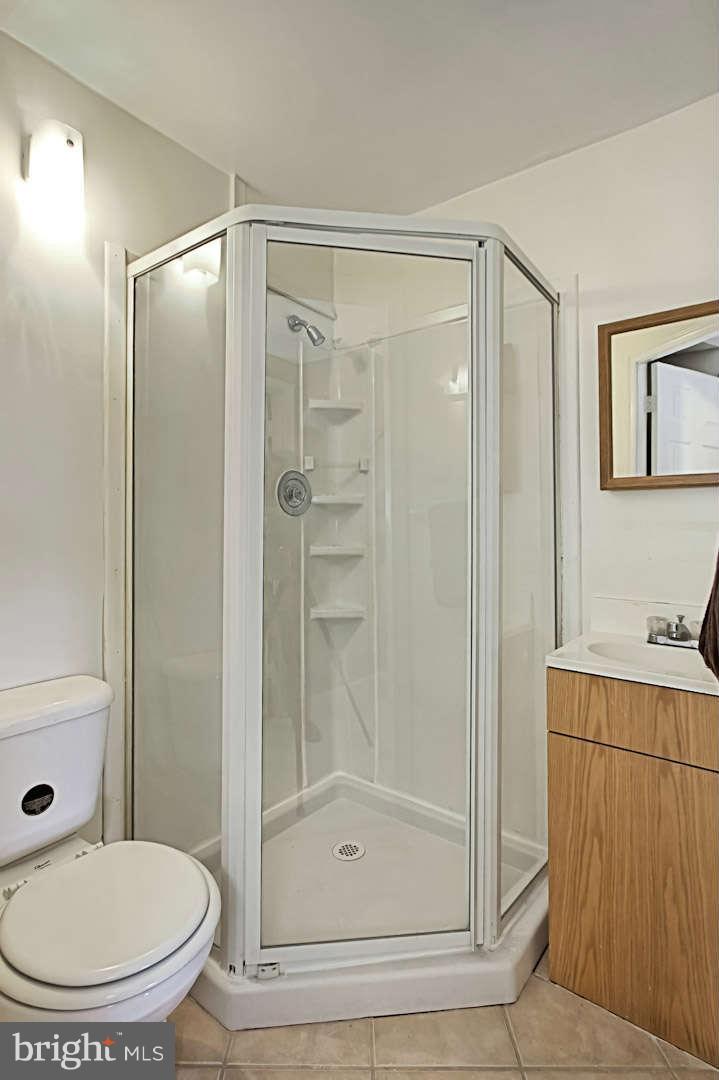 7417 Aspenpark Road Lorton, VA 22079 - Photo 22 of 30 Bath 3