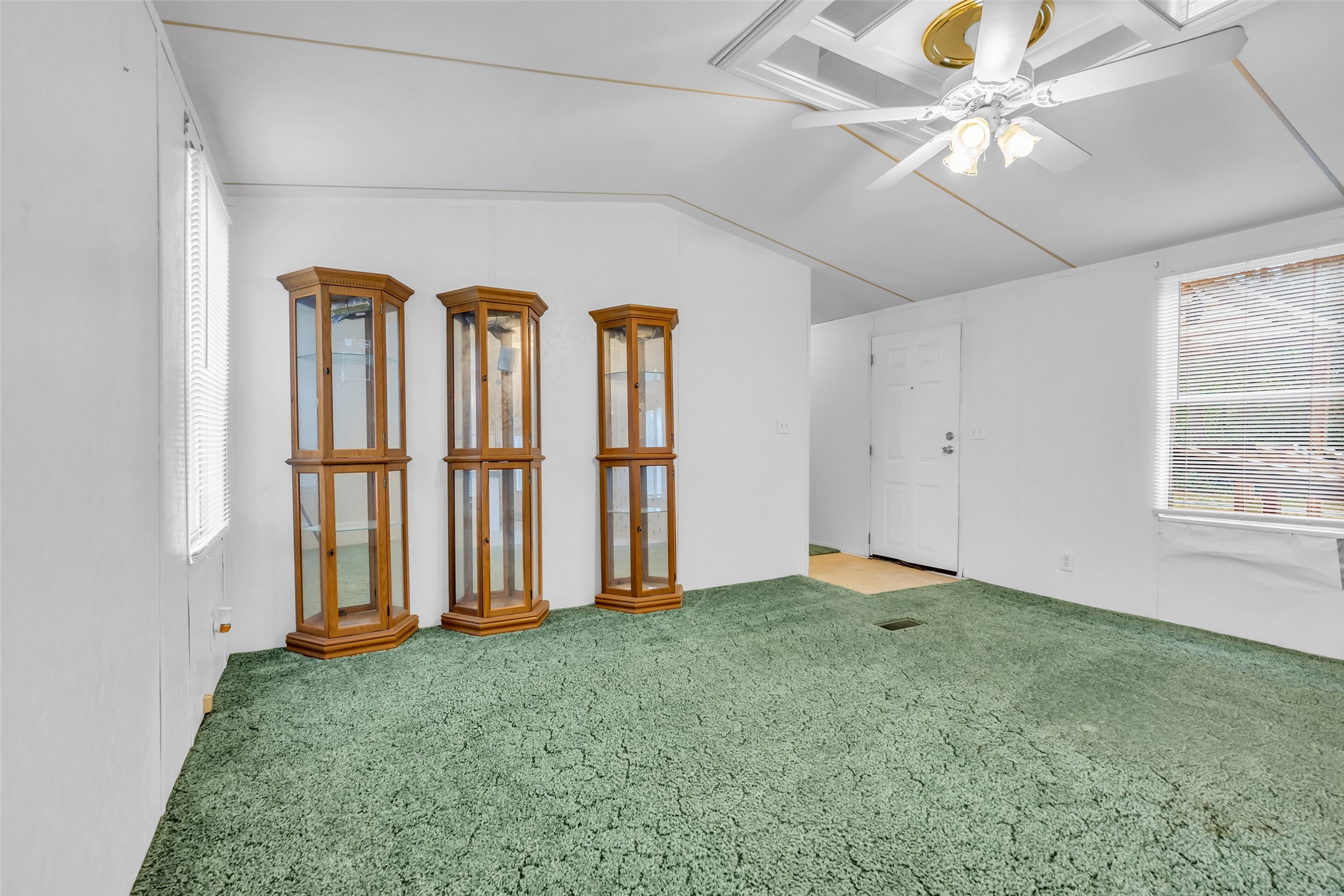 10172 Faulkner Road Cleveland, TX 77328 - Photo 7 of 25 Gallery Image 7