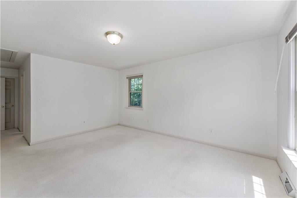 358 West Jefferson Road Butler, PA 16002 - Photo 16 of 50