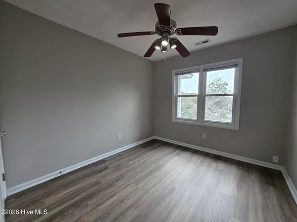 $2,850 | 123 Jackson Avenue, Unit B, Emerald Isle, NC 28594