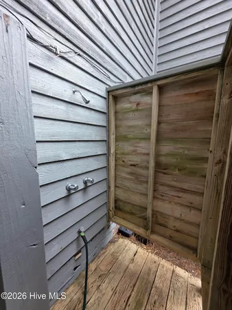 $2,850 | 123 Jackson Avenue, Unit B, Emerald Isle, NC 28594