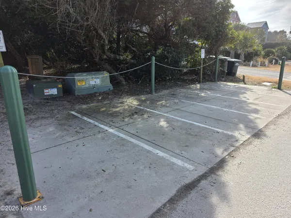 $2,850 | 123 Jackson Avenue, Unit B, Emerald Isle, NC 28594