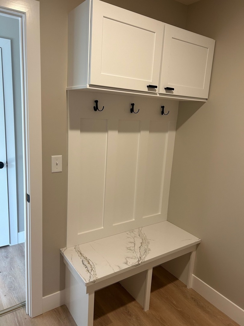 25179 North 2175 East Road Lexington, IL 61753 - Photo 14 of 23 a room with table and window