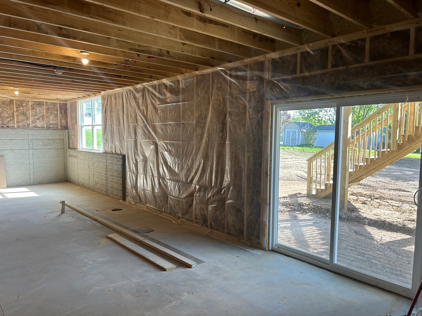 25179 North 2175 East Road Lexington, IL 61753 - Photo 17 of 23 a view of an empty room with windows
