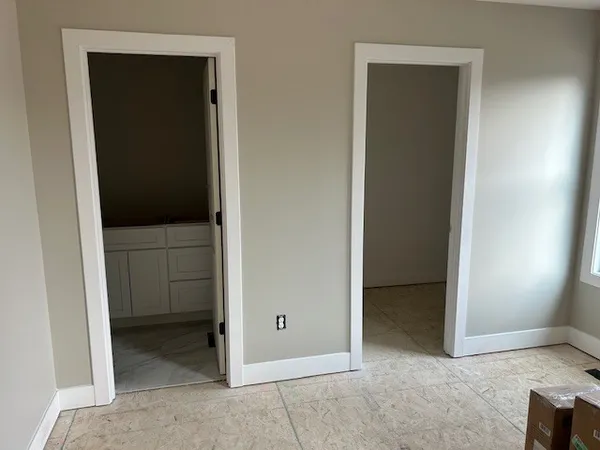 an empty room with closet