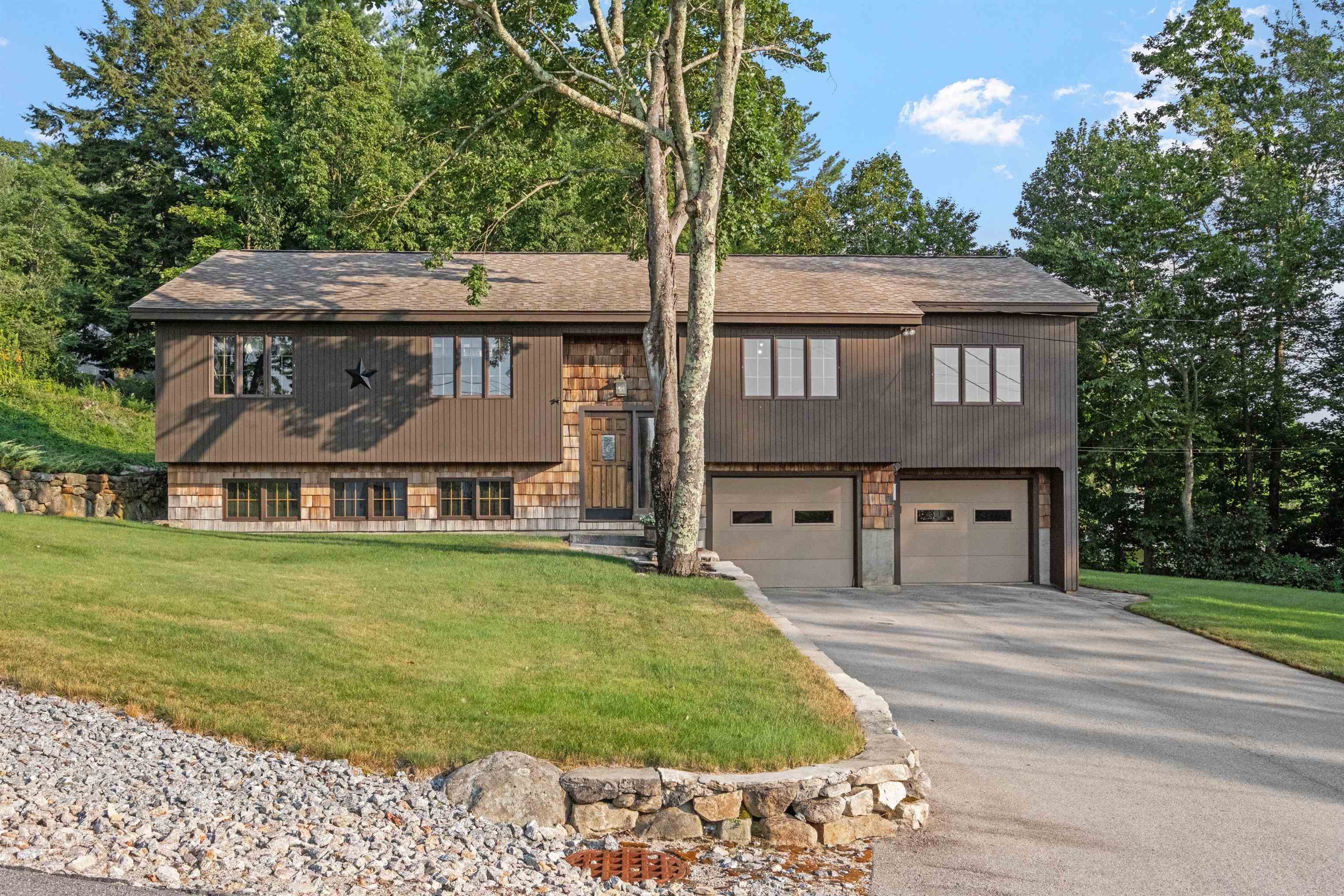 68 Woodwells Garrison Road Hopkinton, NH 03229 - Photo 2 of 59