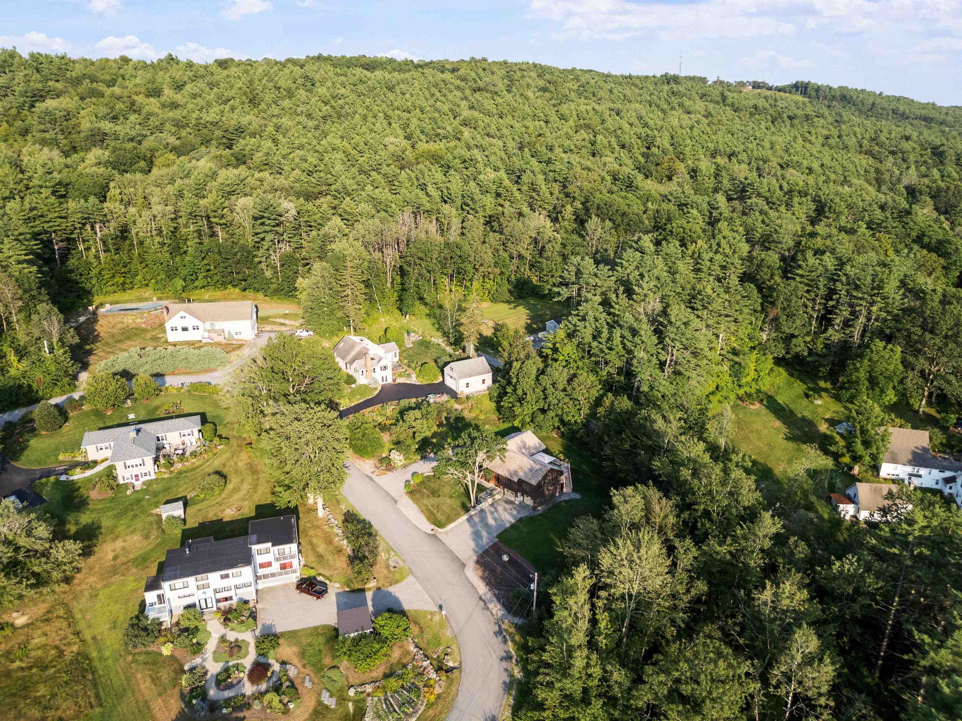 68 Woodwells Garrison Road Hopkinton, NH 03229 - Photo 6 of 59