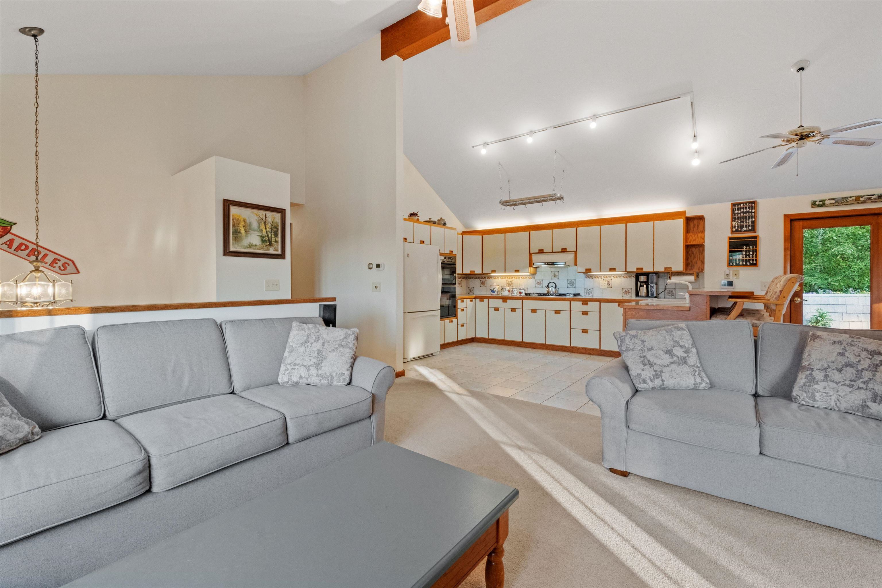 68 Woodwells Garrison Road Hopkinton, NH 03229 - Photo 10 of 59