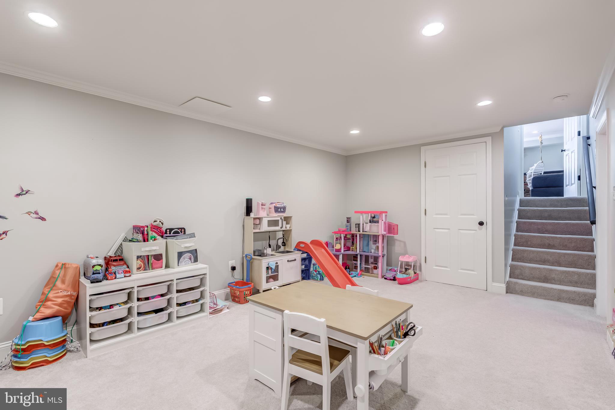 11926 Appling Valley Road Fairfax, VA 22030 - Photo 43 of 60