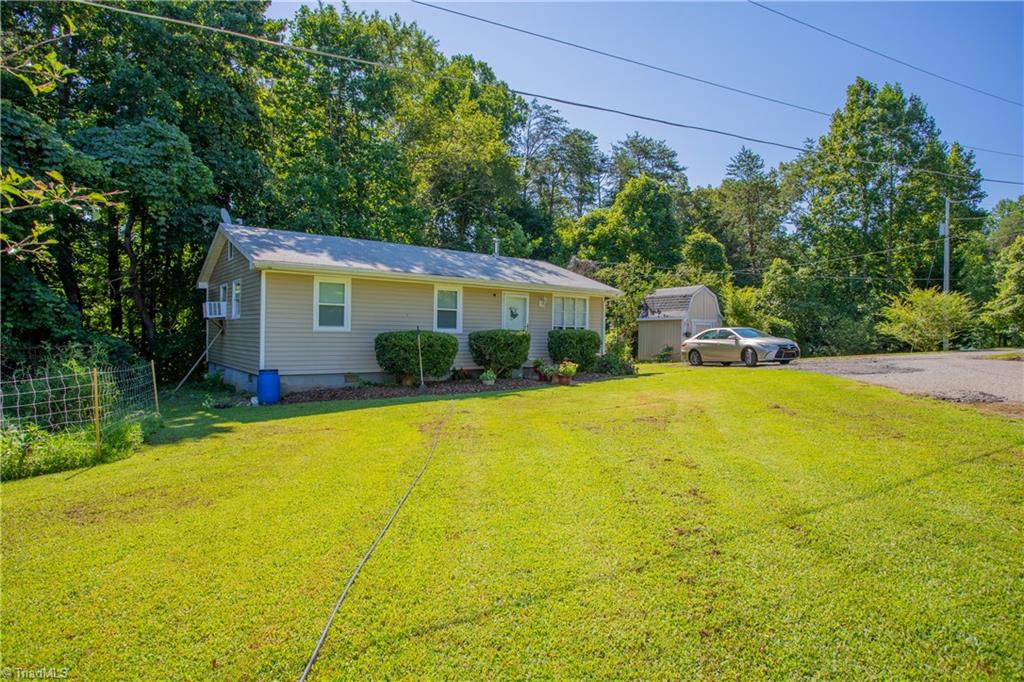 9035 Fulp Road Stokesdale, NC 27357 - Photo 8 of 32 Gallery Image 8