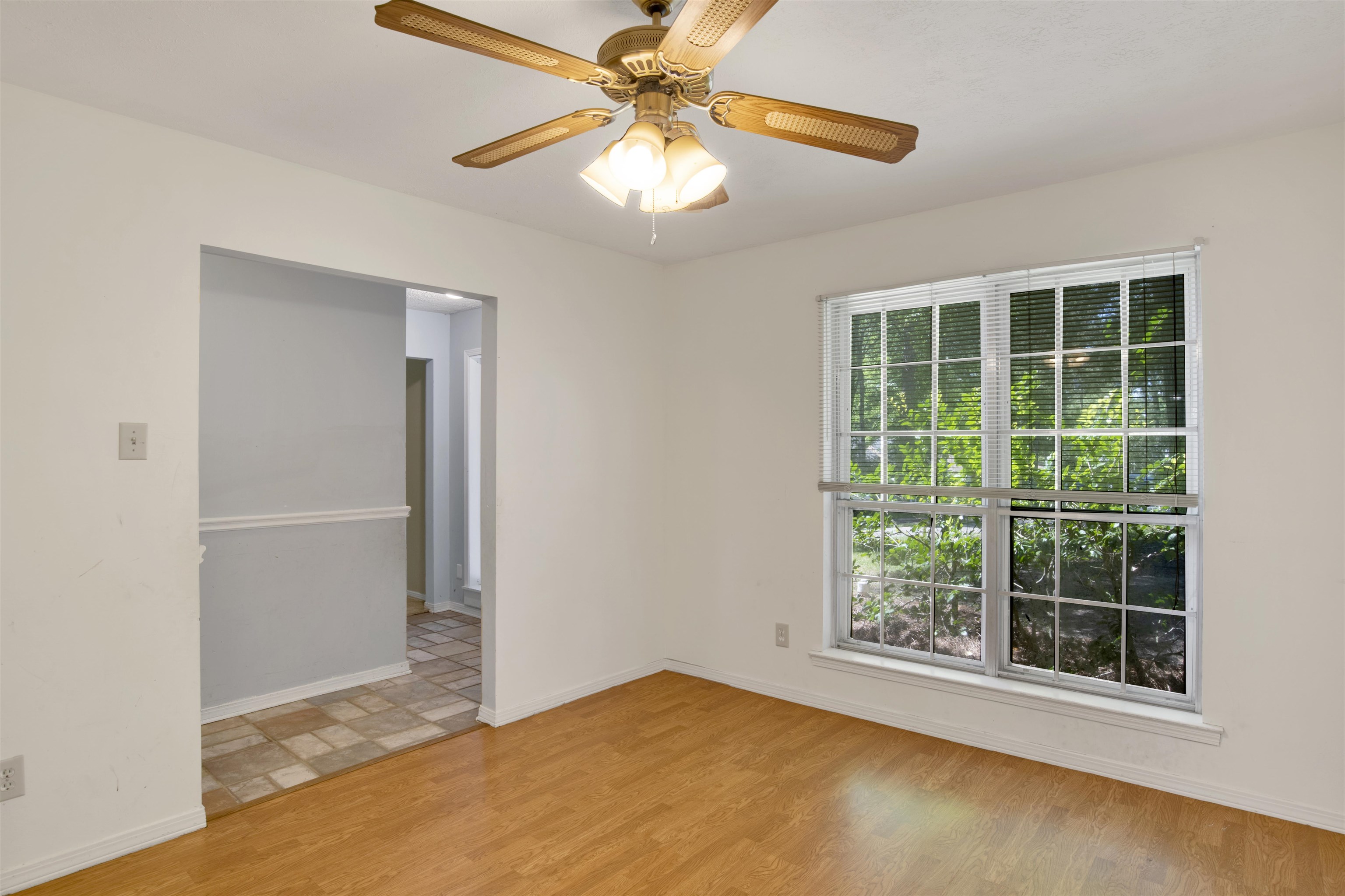 109 Paige Circle Daphne, AL 36526 - Photo 16 of 46 Dining Room