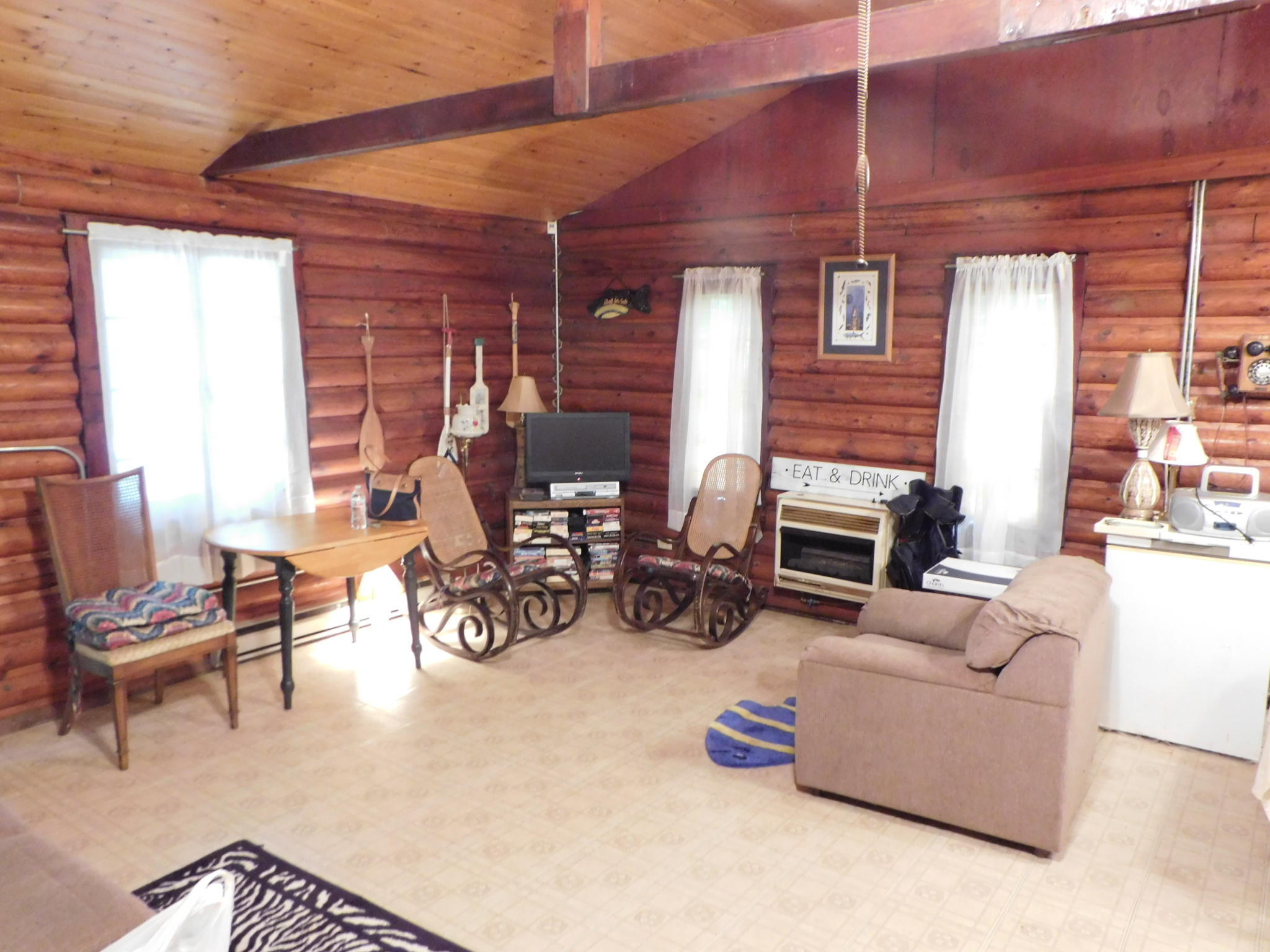 74 Lakeview Road Burnside, KY 42519 - Photo 11 of 17 DSCI0297 (1)