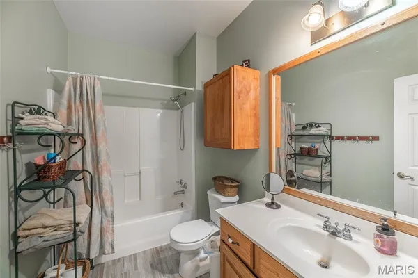 $475,000 | 605 Ripley 21n 16a, Doniphan, MO 63935