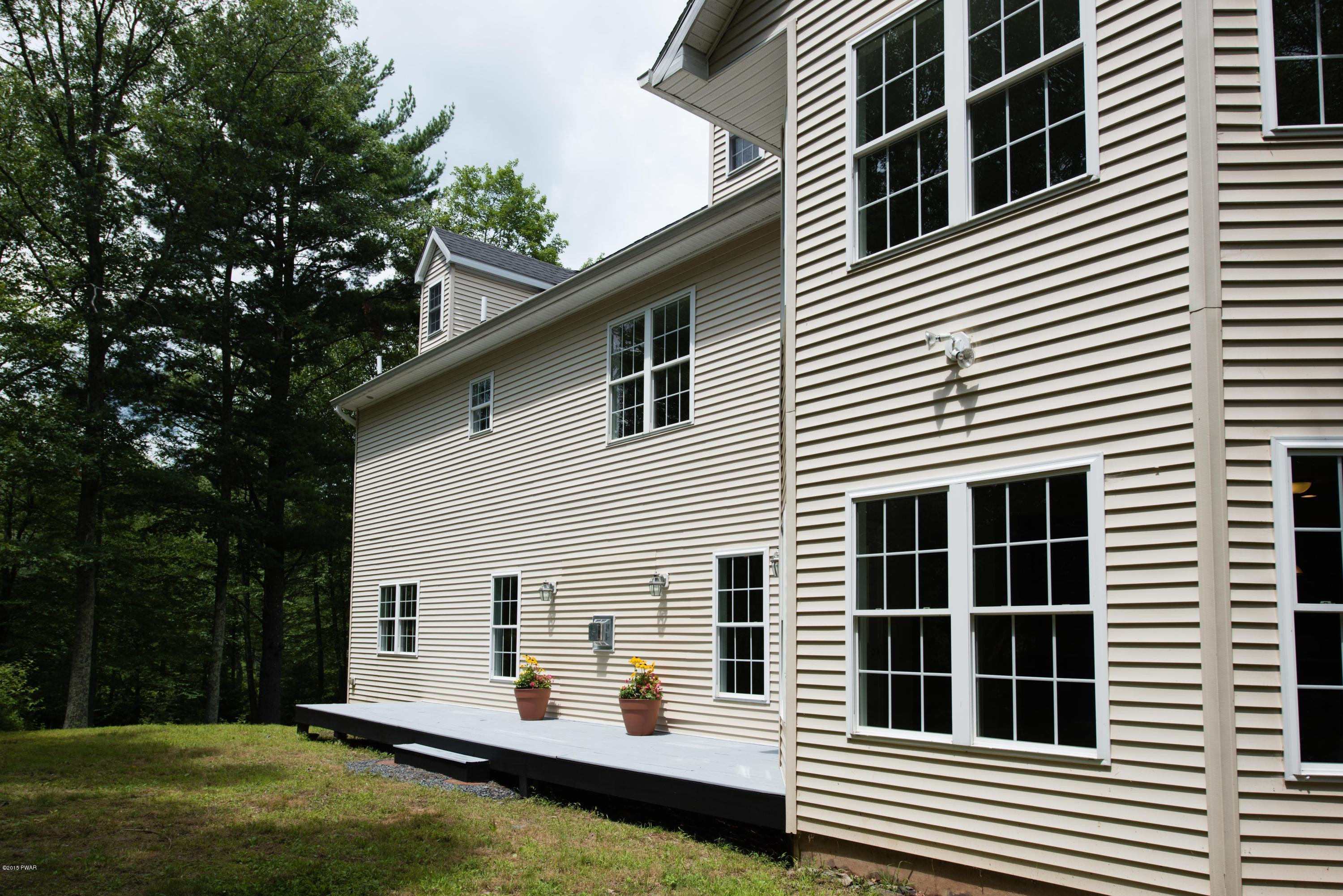 102 Meadow Ridge Acres Road Dingmans Ferry, PA 18328 - Photo 24 of 24 Gallery Image 24