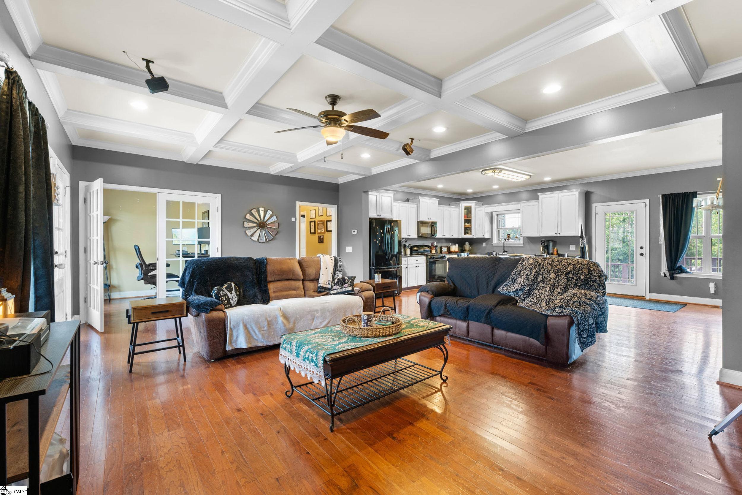 4401 Parris Bridge Road Boiling Springs, SC 29316 - Photo 8 of 44